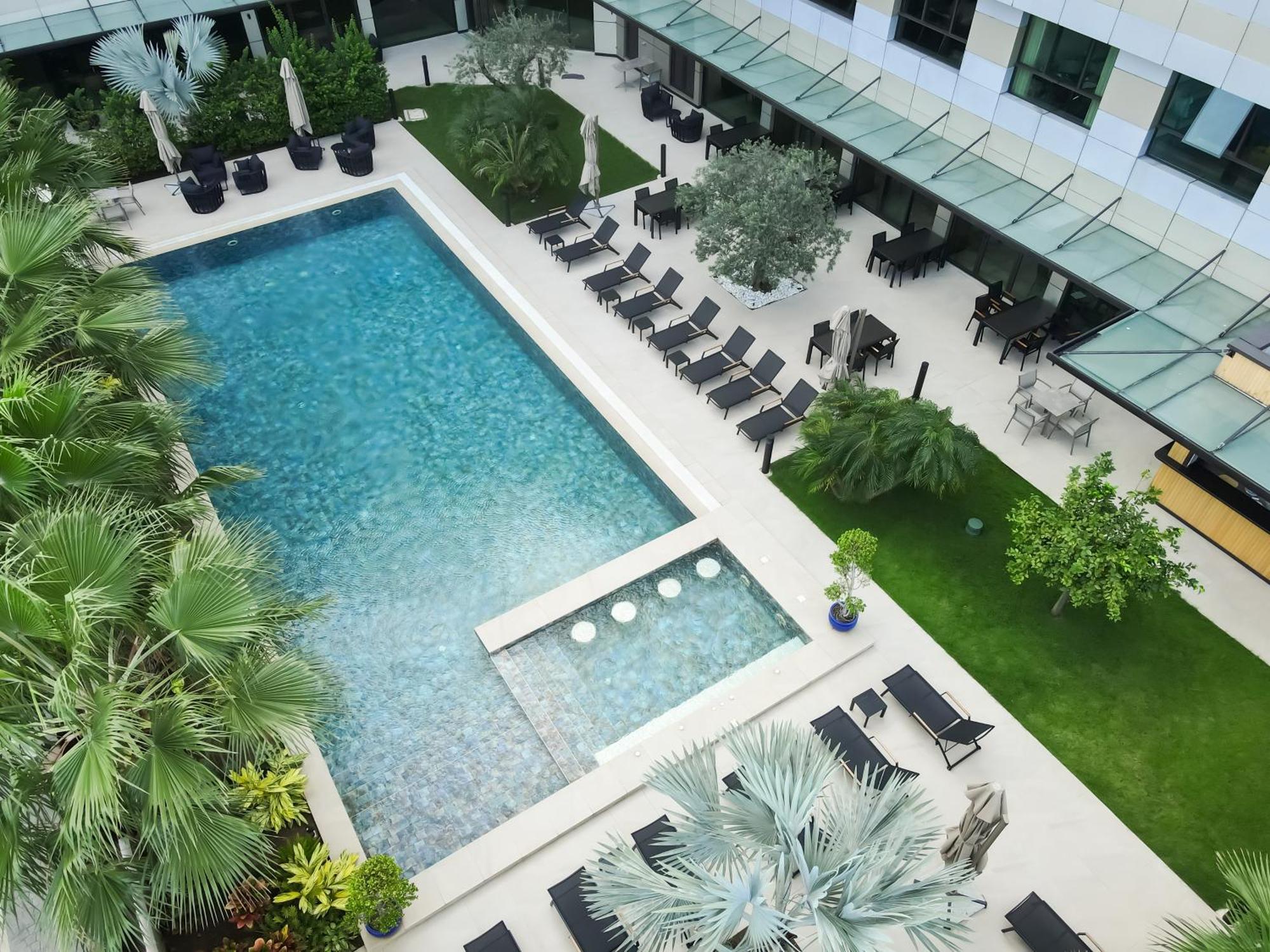 Byblos Hotel Abidjan Buitenkant foto